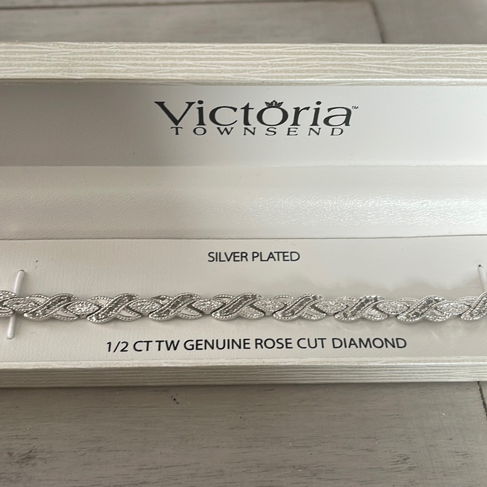 Victoria Townsend XO Bracelet